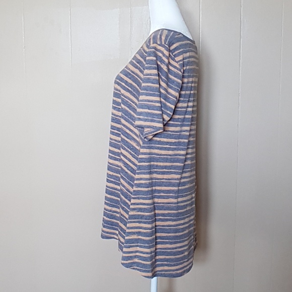 LuLaRoe Shirt - Picture 3 of 8